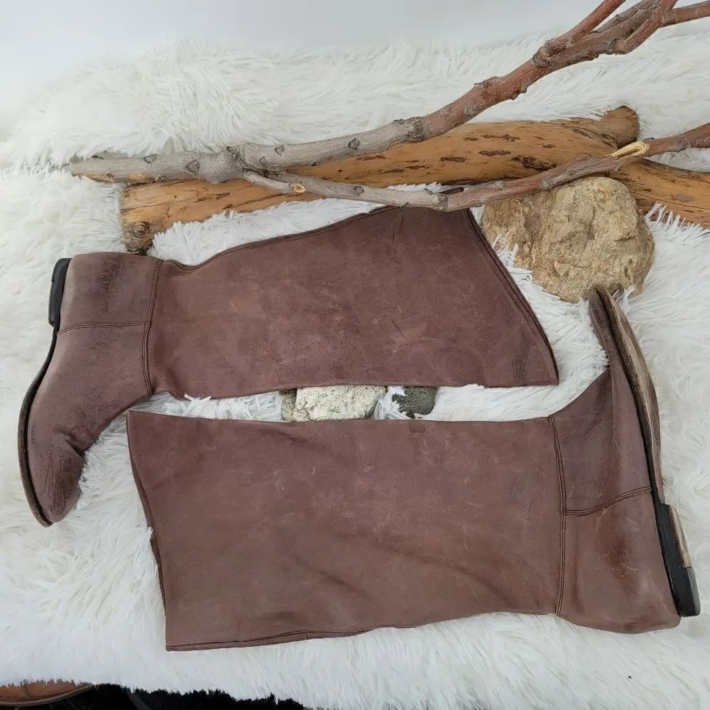 Brown tall leather 90s style boots